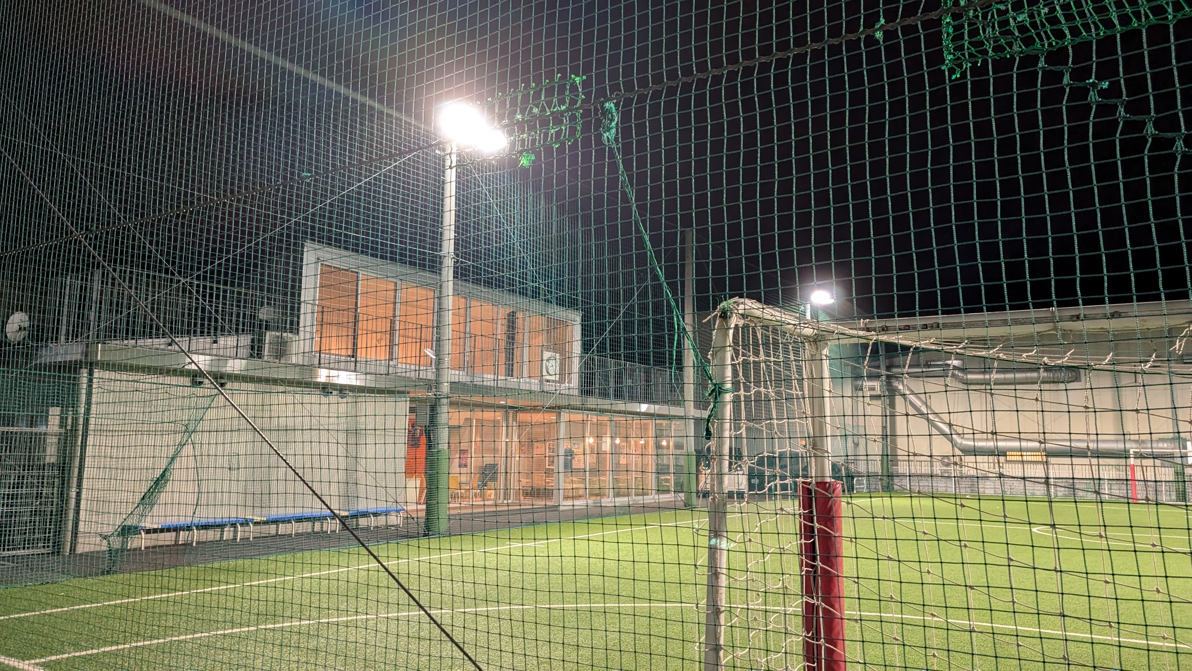 フットサルポイント 浦和たじま